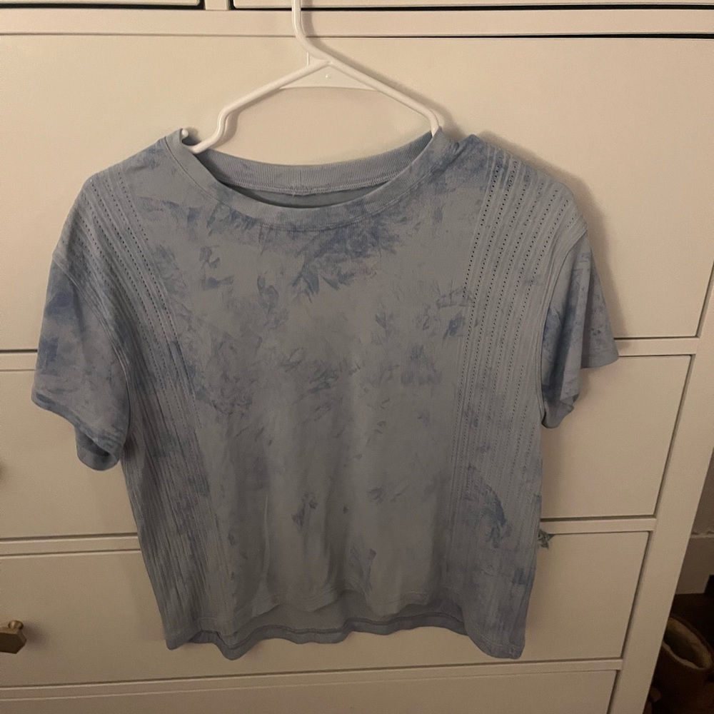 Lululemon shirt